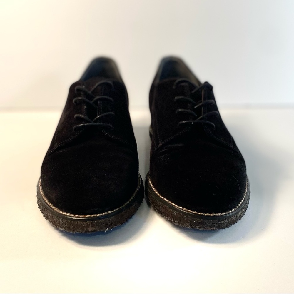 Stuart Weitzman Black Suede Loafers Round Toe Lace Size 7  2” Heel Like New